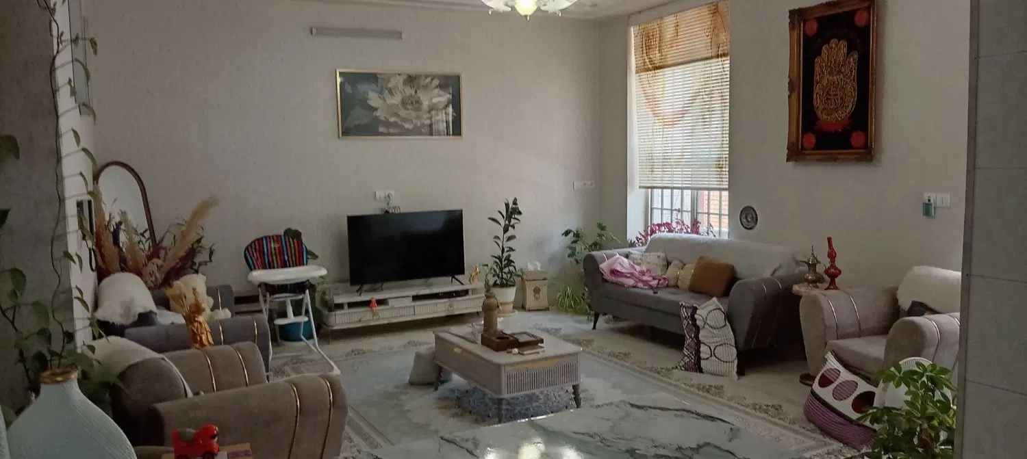 منزل دو طبقه ویلایی