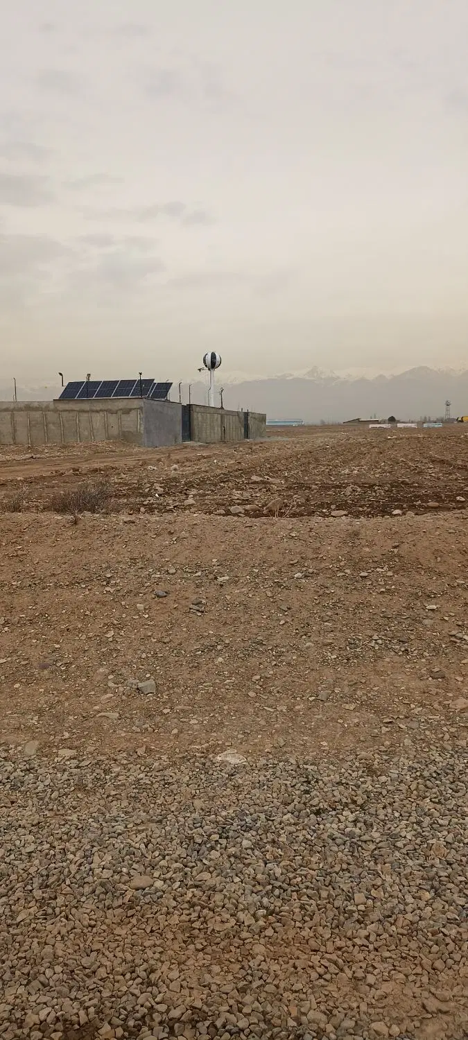 زمین سند دار چهاردیواری