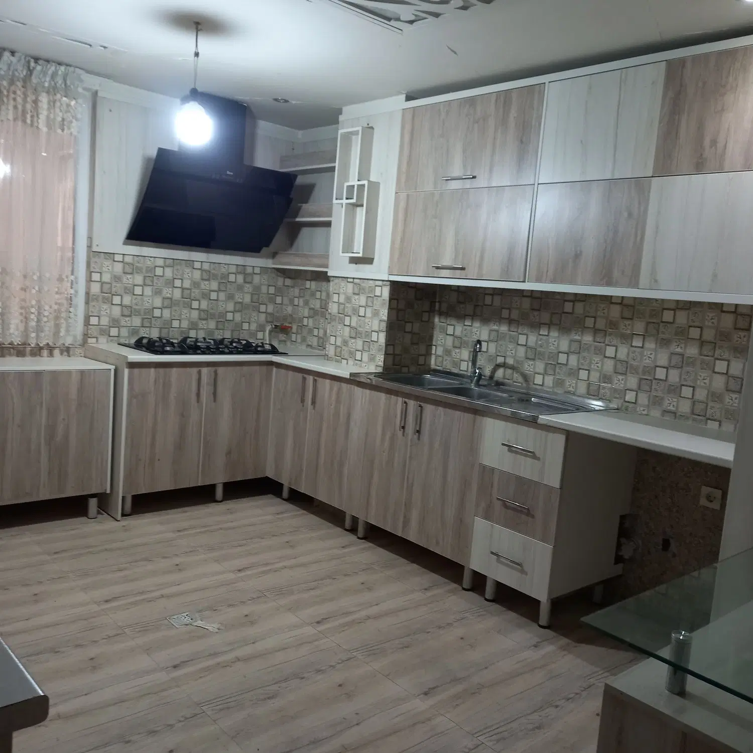 رهن کامل آپارتمان تک واحدی دریاس شمالی
