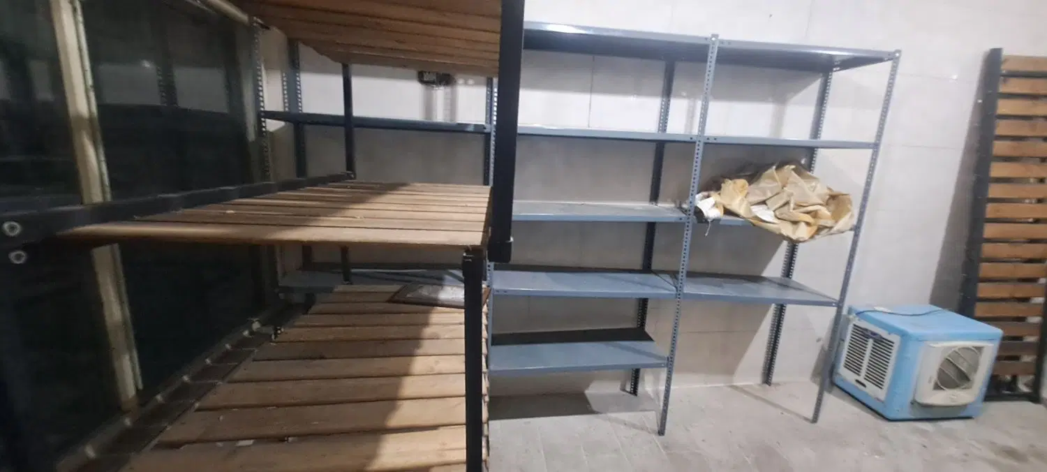 مغازه ۱۶متری