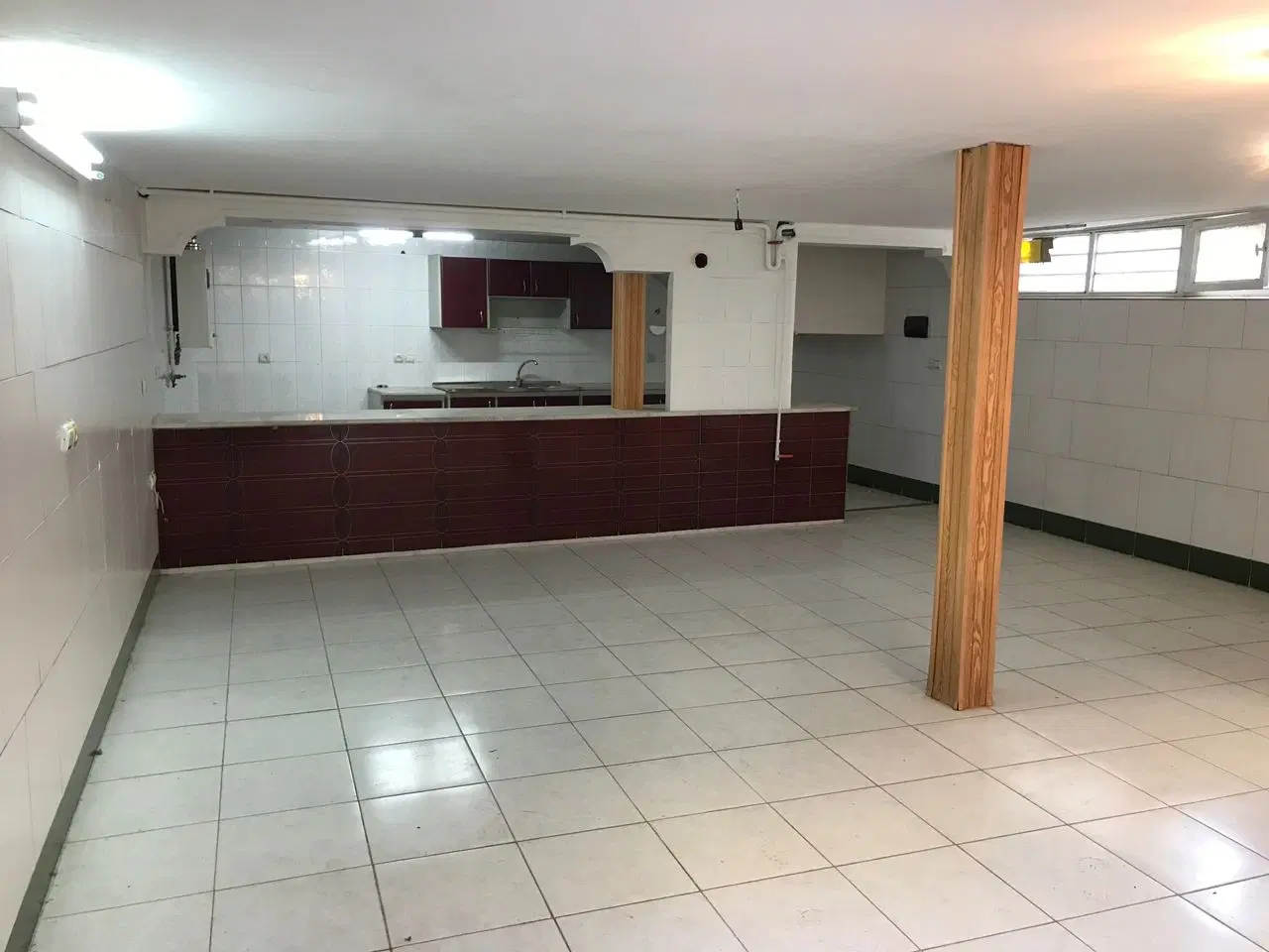 مسکونی خیابان ابن سینا