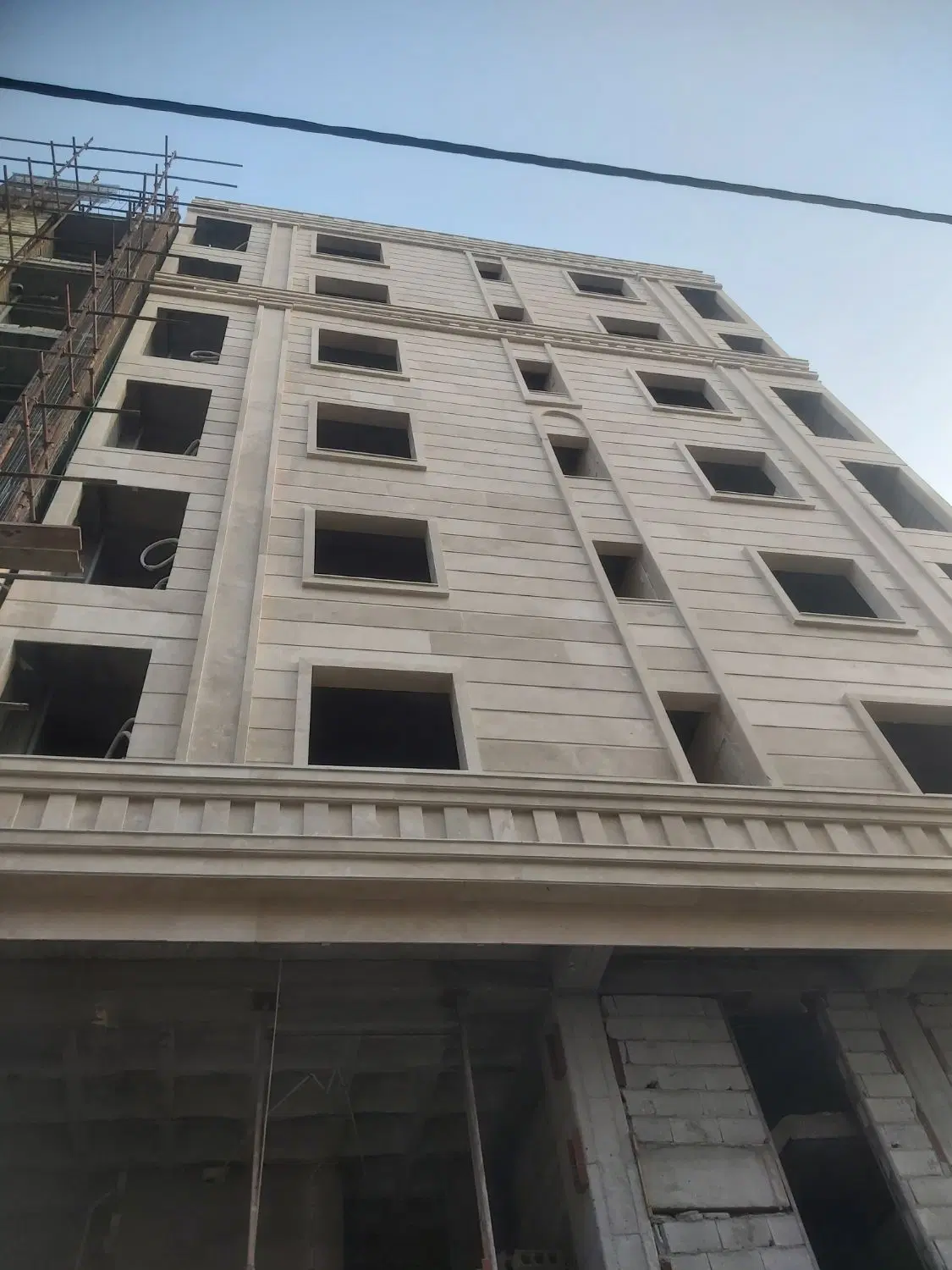 فرهنگیان شمالی ۱۰۰ متری نوساز پیش فروش