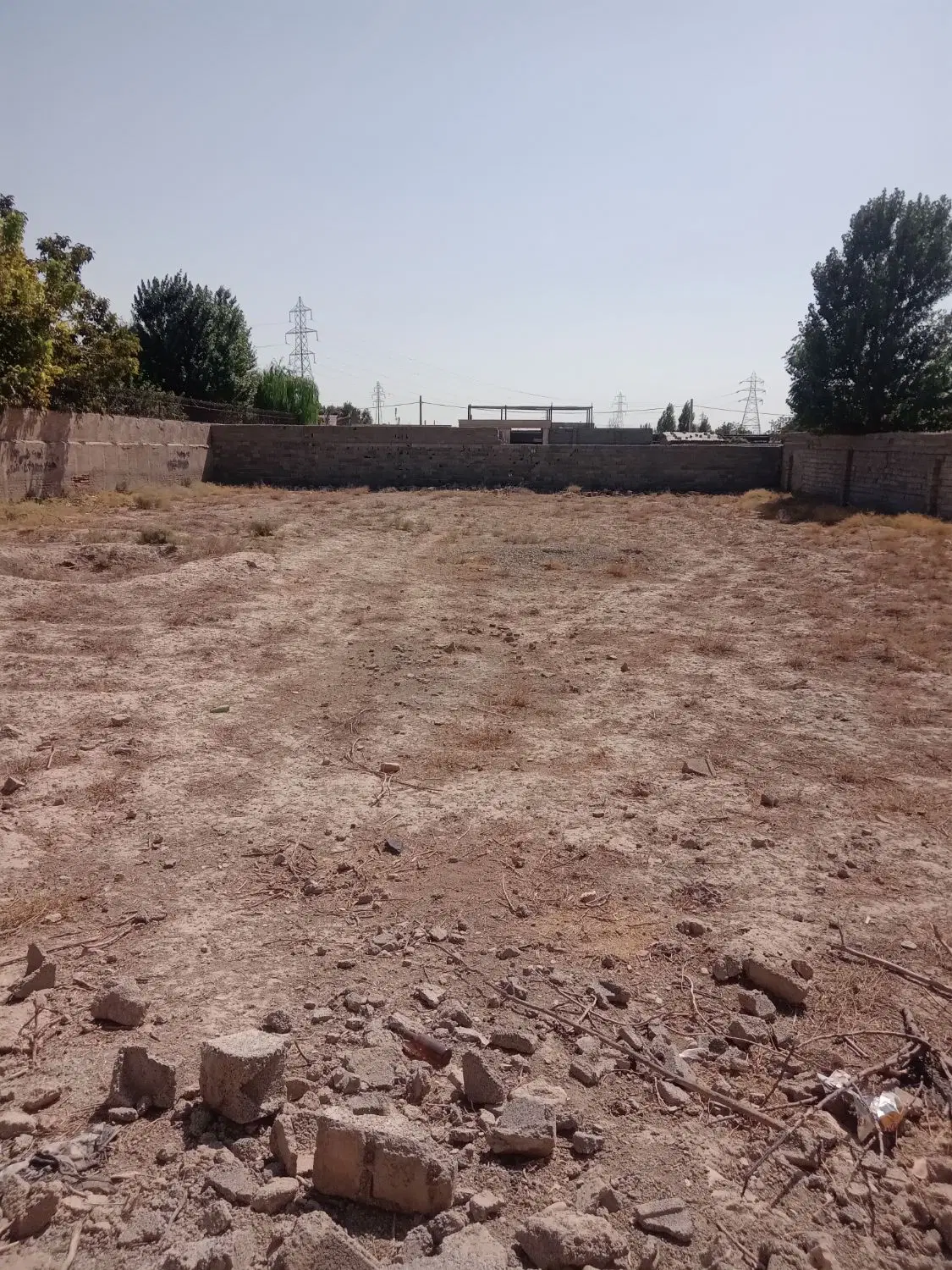 فروش زمین۱۵۰۰ متری در چهارباغ
