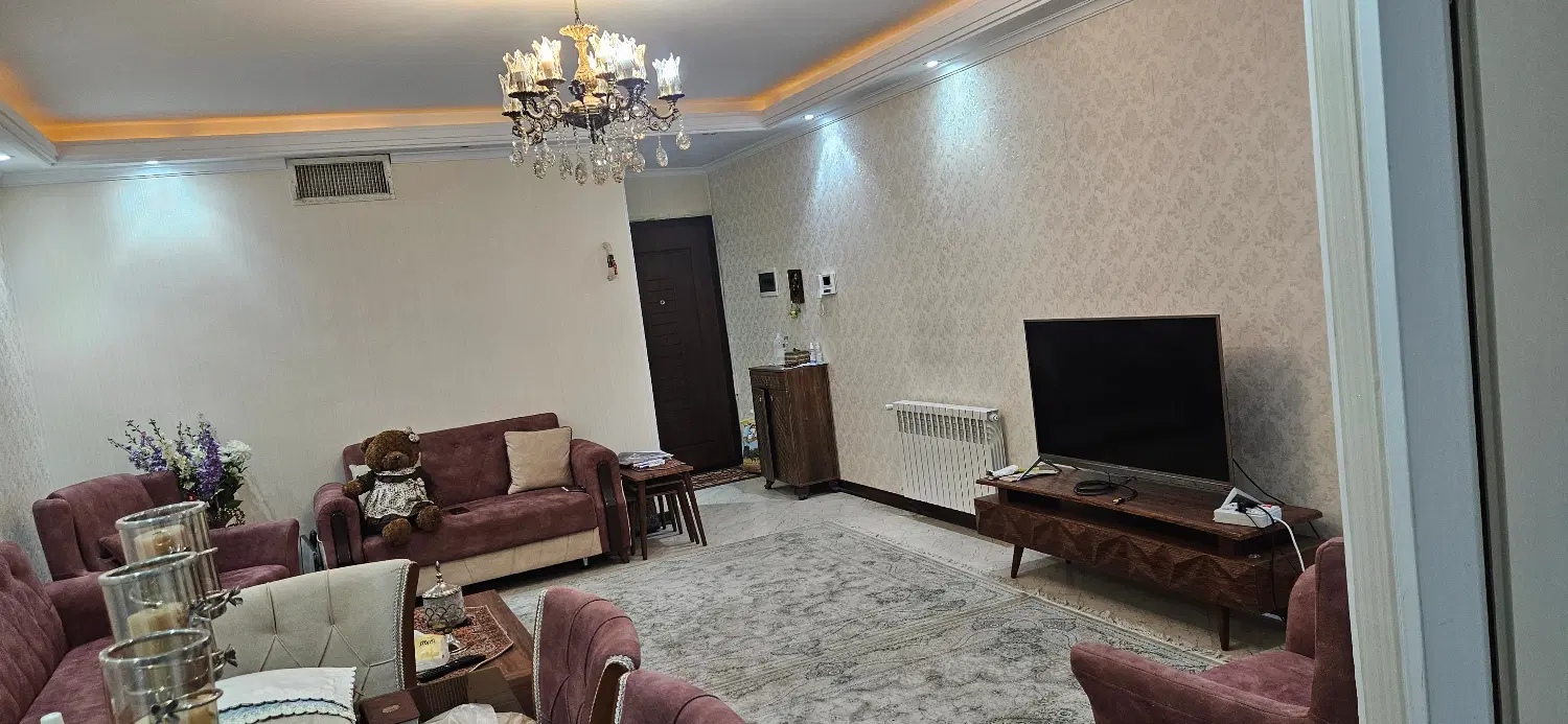 فروش واحد ۶۷متری فول، خ استخر، ۸ساله واقعی،