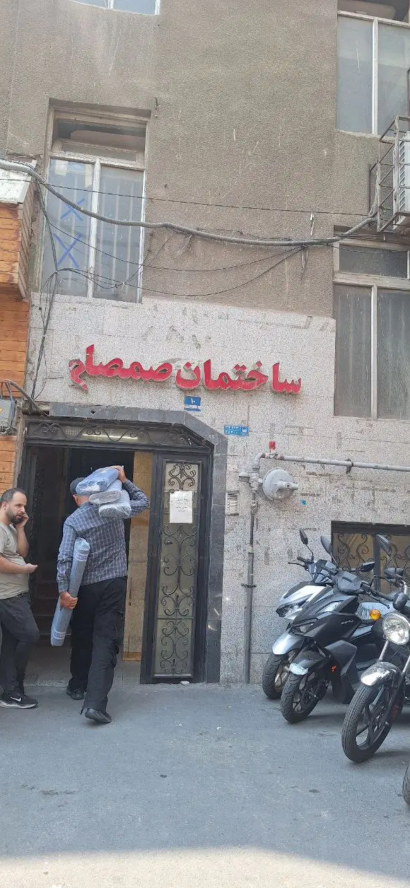 ۳۵ متر مغازه تجاری مناسب دفتر پخش ، تولیدی پوشاک
