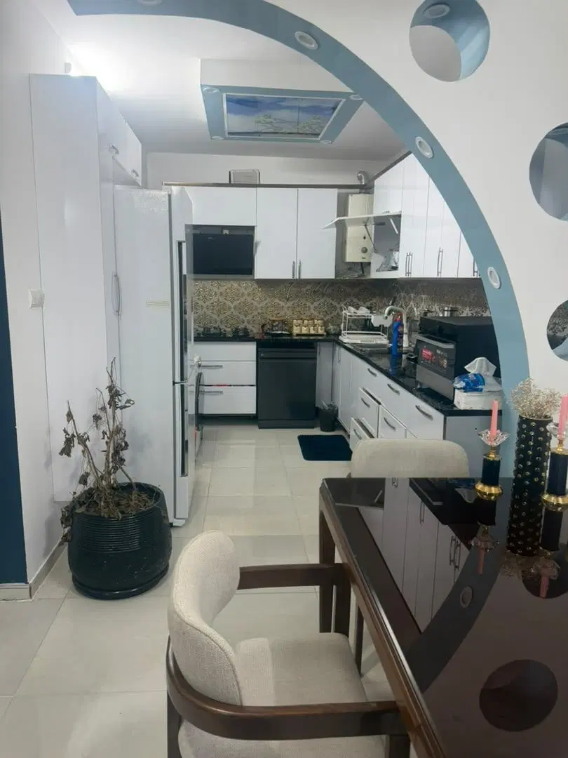 منزل مسکونی ویلایی ۸۰ متری واقع در نبش میثاق۱۲