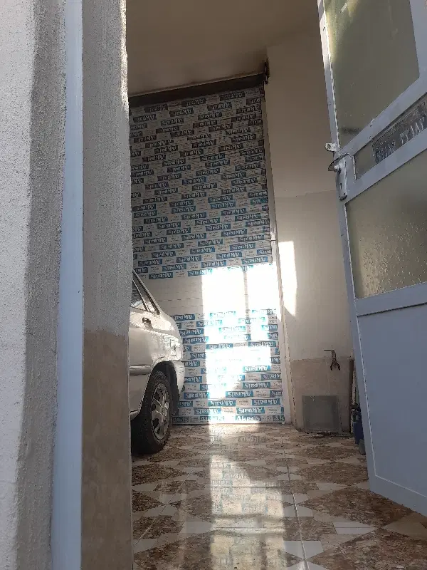 فروش منزل با مغازه