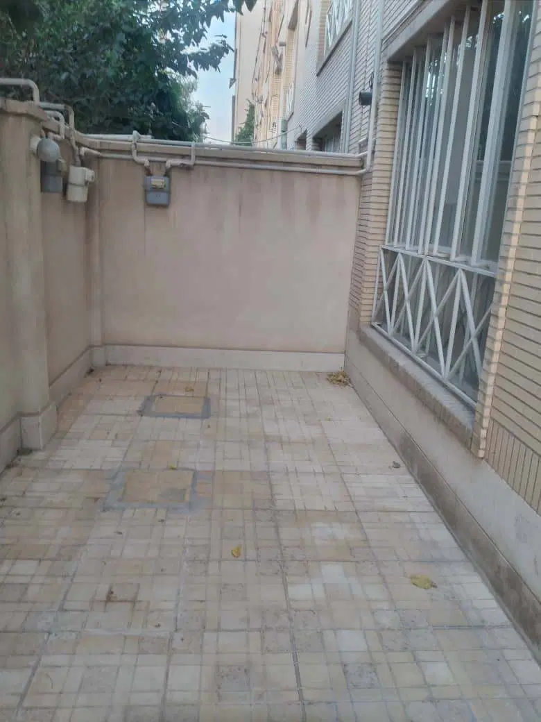 واحد 80 متری همکف