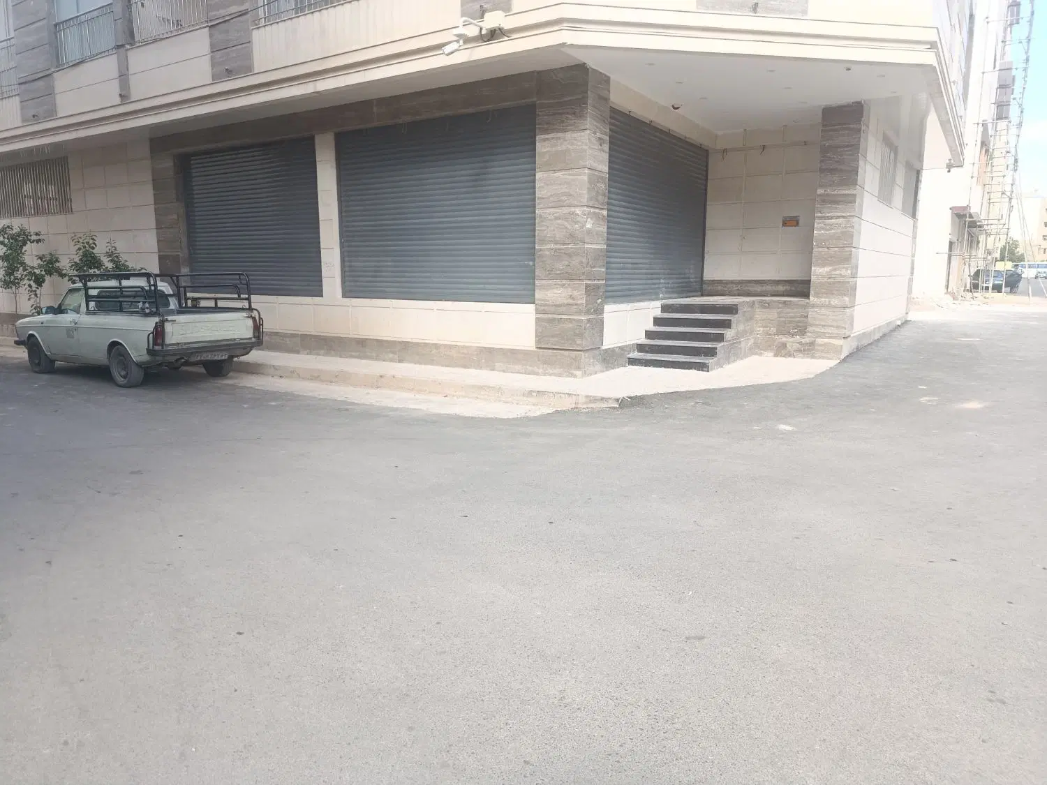 تجاری