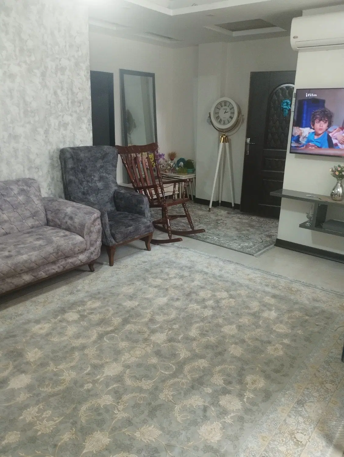 اجاره واحد 70متری دوخوابه ترو تمیز در ولکس