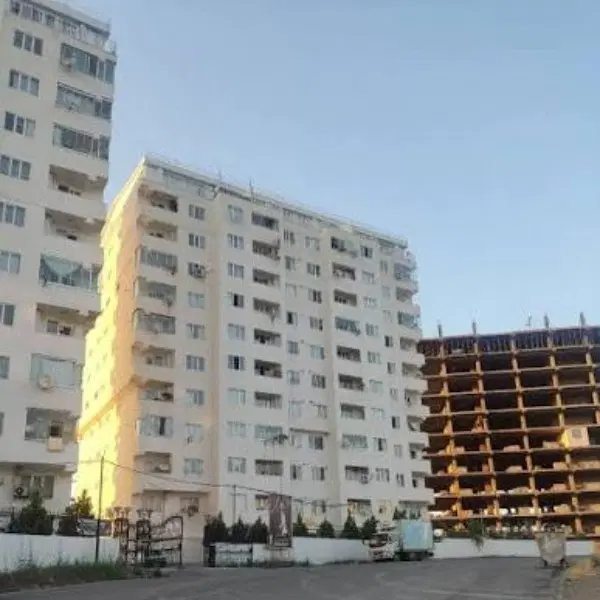 آپارتمان دکتر فائقی مرند