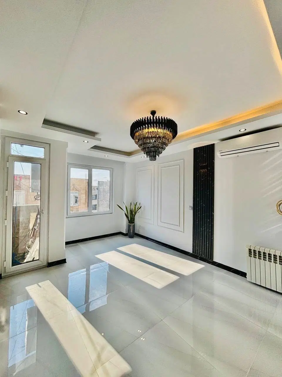 ۶۴متر ۲ خواب _ آسانسور پارکینگ _ غرق نور