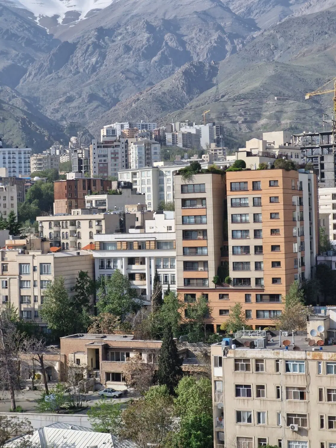 ویلایی ۳۷۸ متر درکه