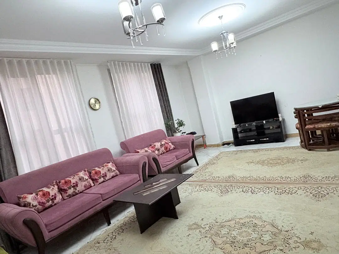 خیابان درختی رهن کامل