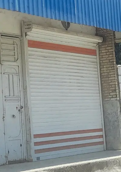 مغازه تجاری و انباری