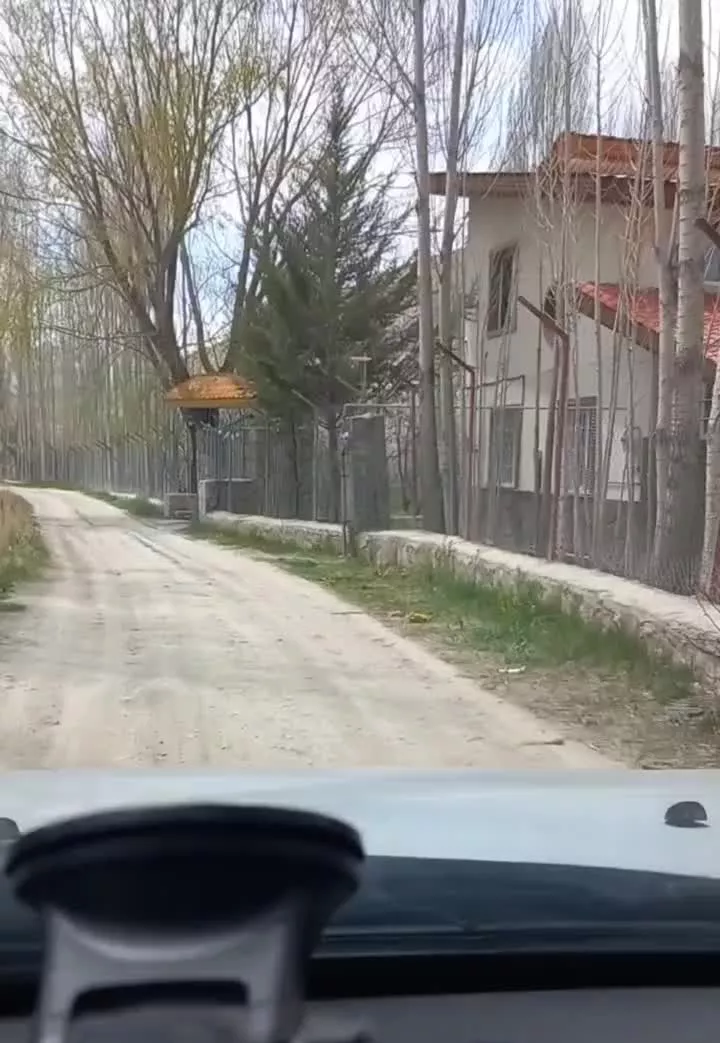 یک قطعه باغ ۷۵۰ متری،روستای شادمهن،بخش ارجمند