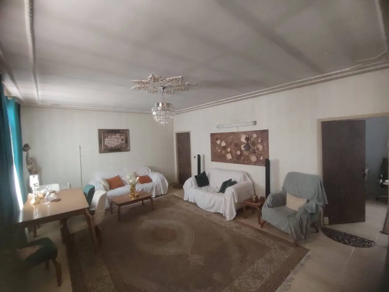 آپارتمان ۸۱ متر دو خواب