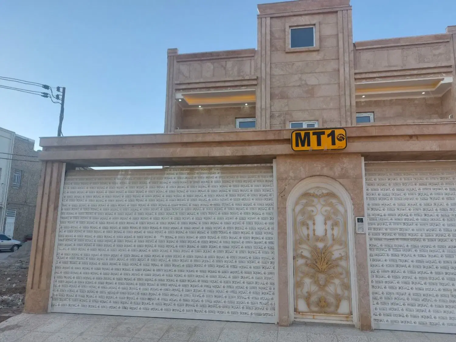 خانه واحد در اکباتان خیابان 4شهرداری