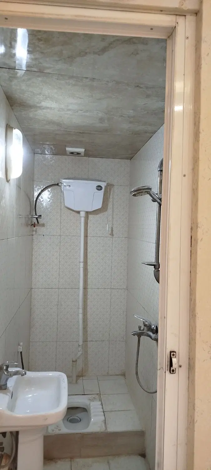 منزل دوخوابه بر روی بلوار اصلی احمد ابن موسی
