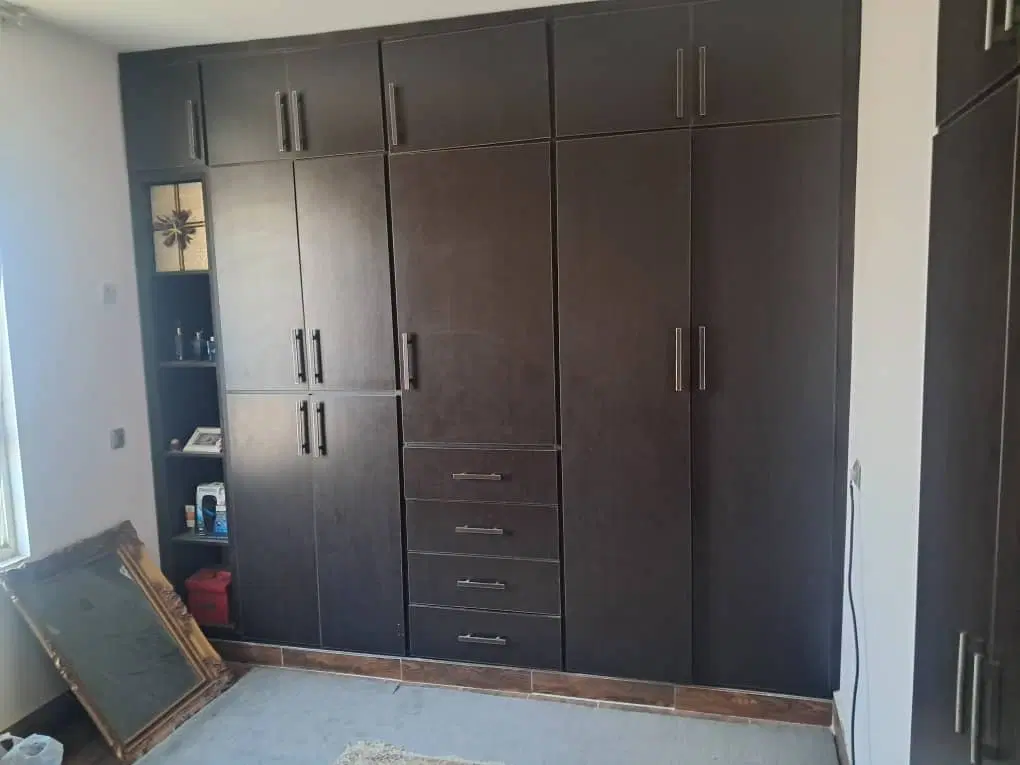 منزل ویلایی ،کوی نیرو فاز 3آرش 5