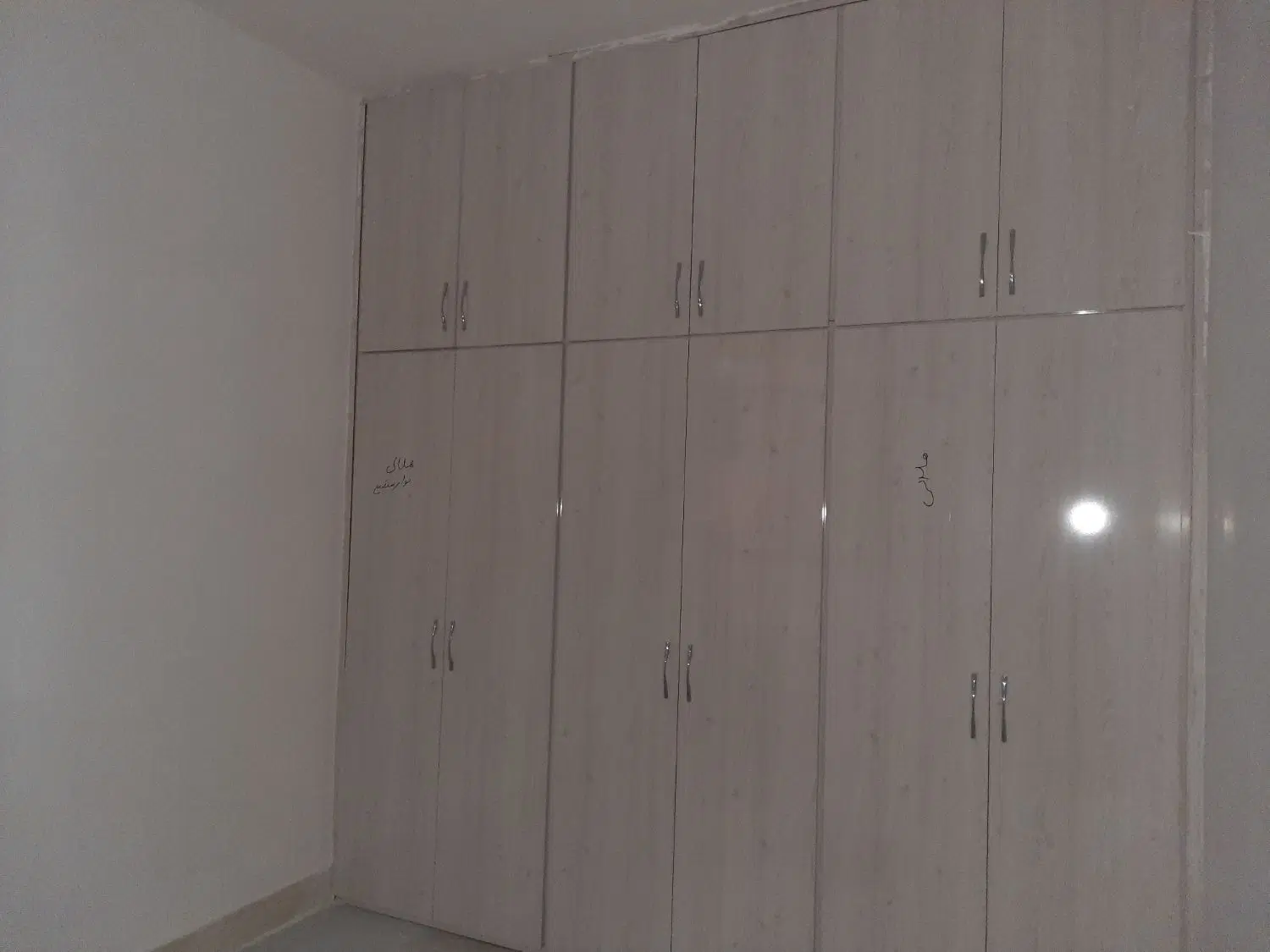 رهن  کامل خانه ۲۵۰ متری ماشینرو