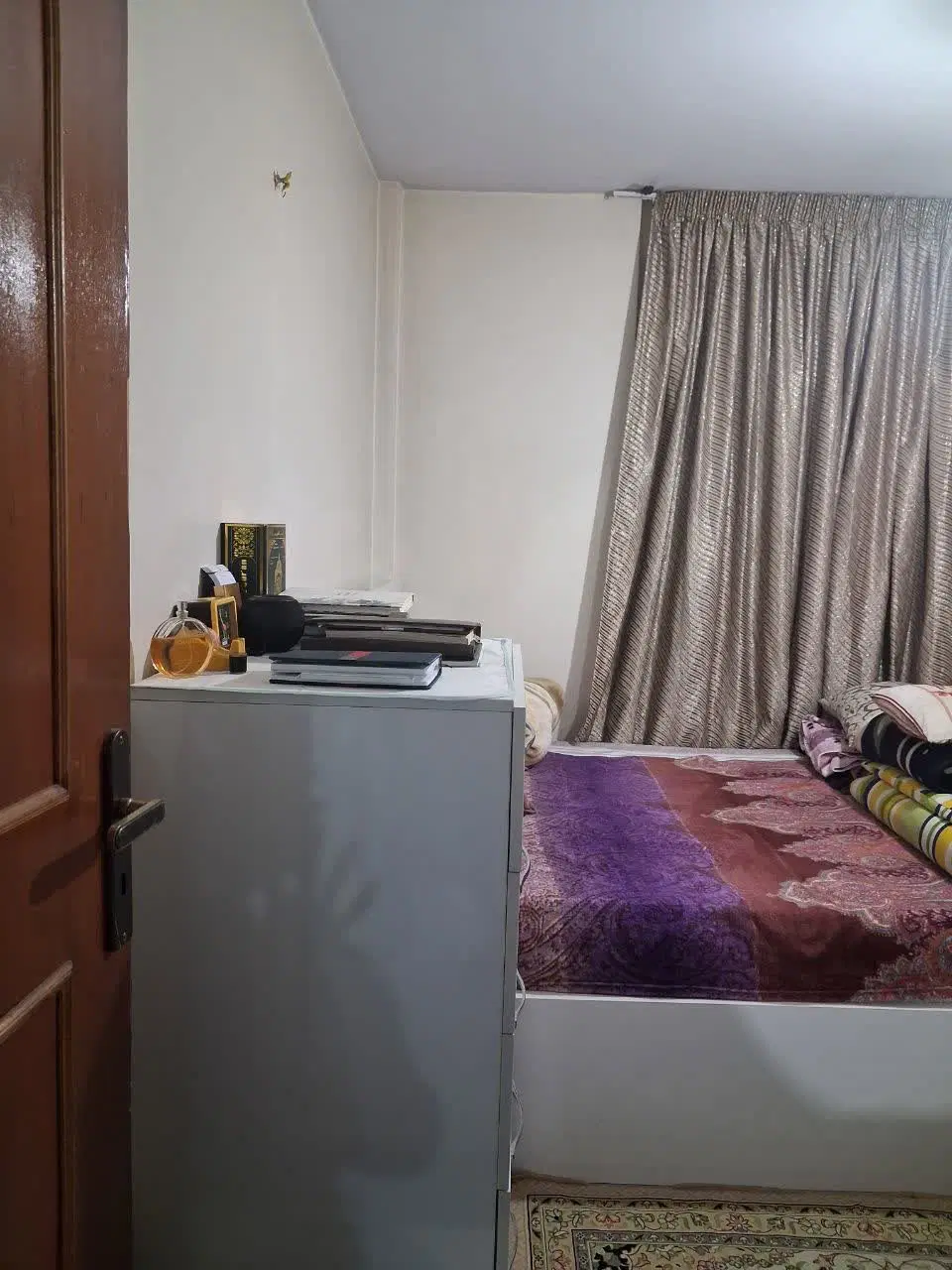 گلبرگ ۵۶ متر لوکیشن بی نظیر