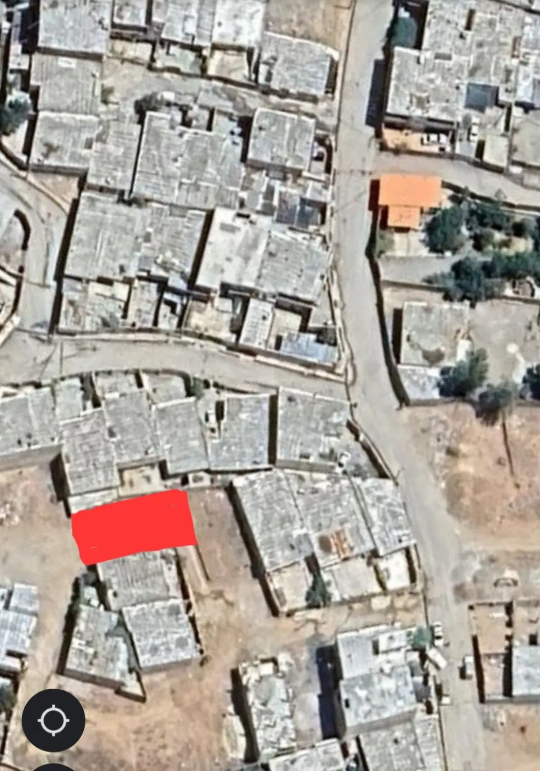 فروش ۲۲۰ متر زمین قابل ساخت، گوشه