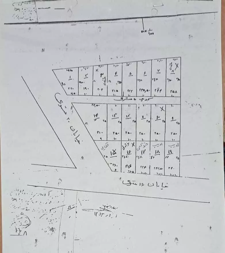 ورامین عمرو آباد زمین ۲۲۰ متری بر ۱۰ متری
