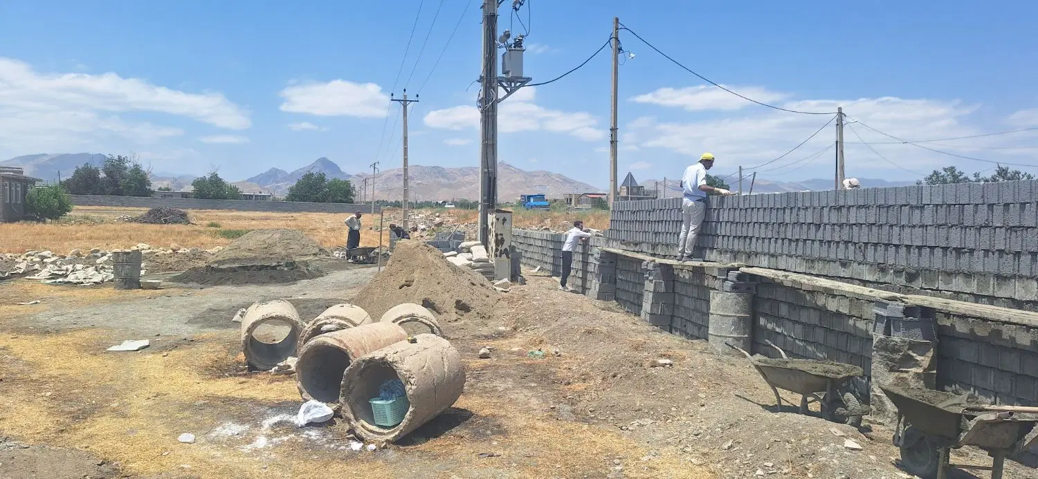 زمین تجاری مسکونی بر جاده سرو