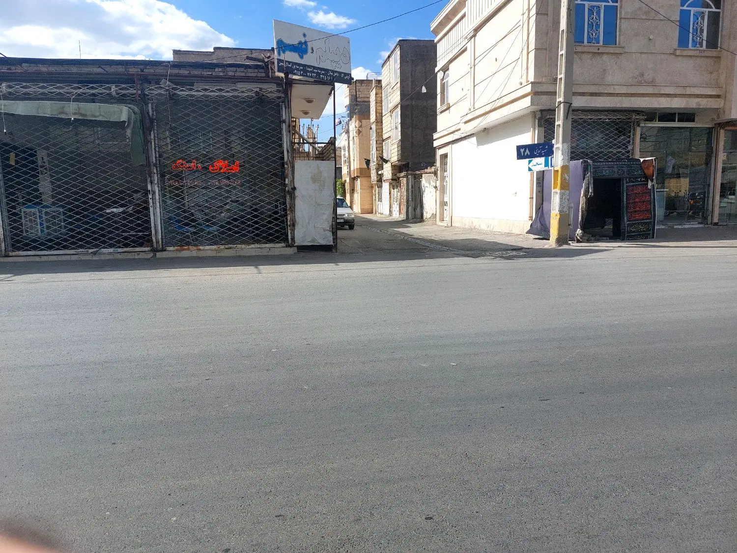 اجاره مغازه نبش آوینی نیزه در محدوده پنجتن