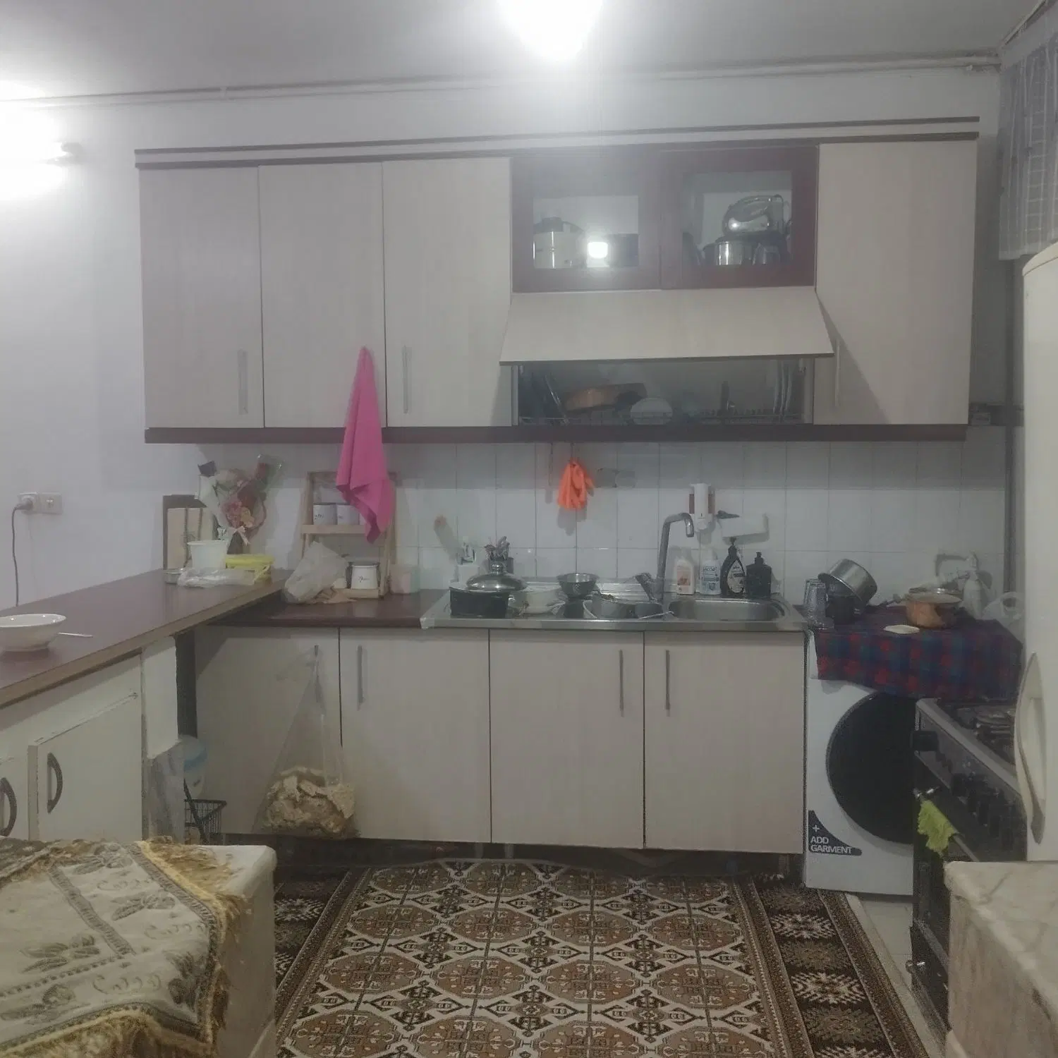 125 متری جنوبی همکف