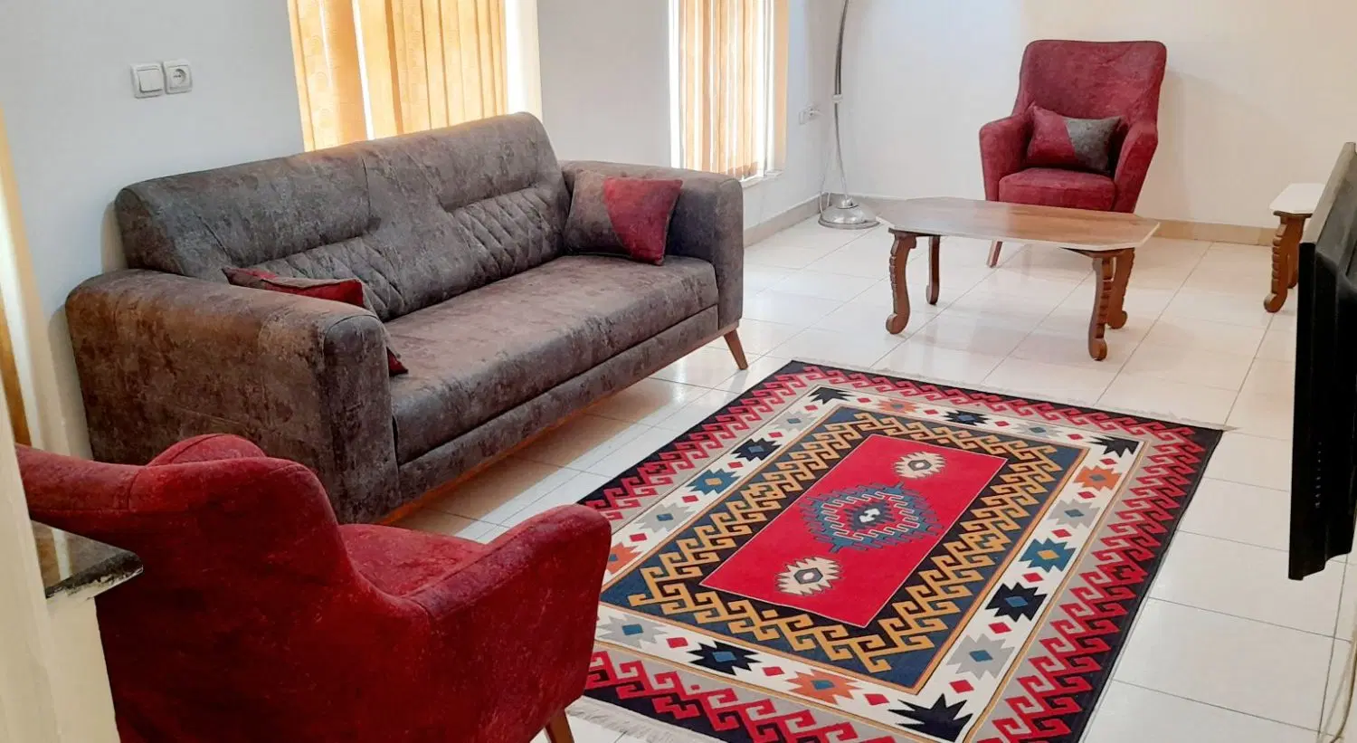 منزل مبله جمهوری