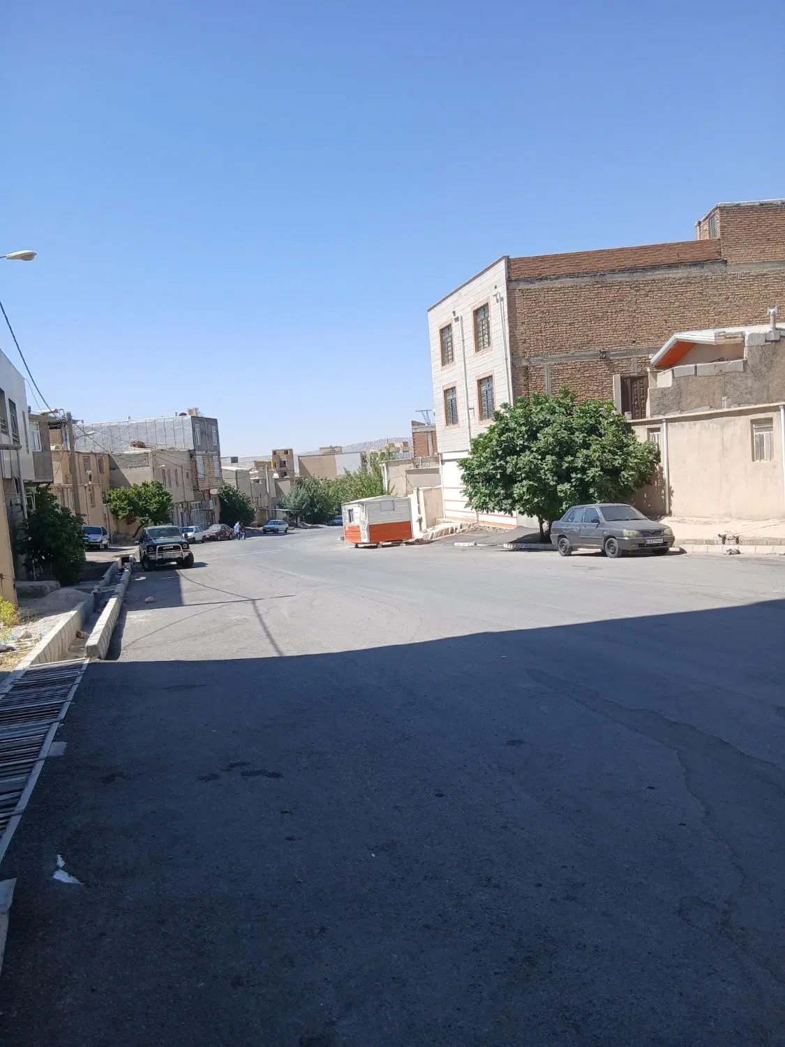 تجاری ۱۰۹ متری عرصه و اعیان