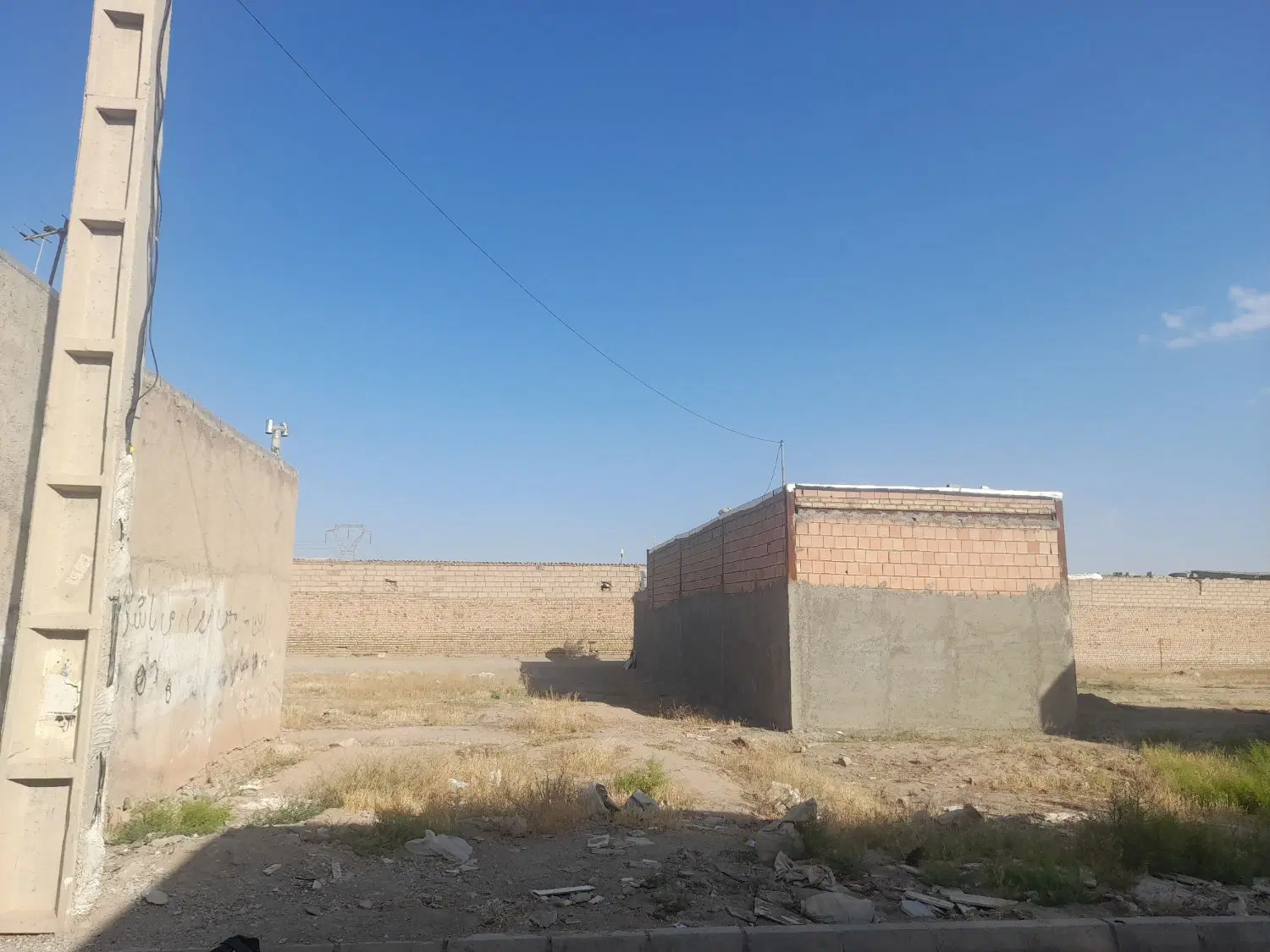 زمین قلفطی نگارستان ۷