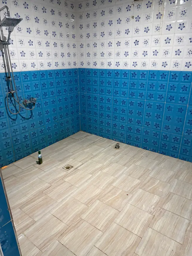دوطبقه ویلایی وسط شهر