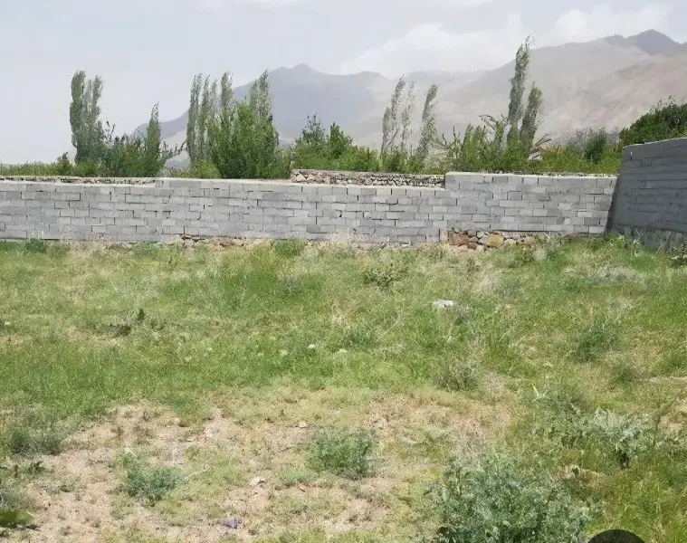زمین فروشی
