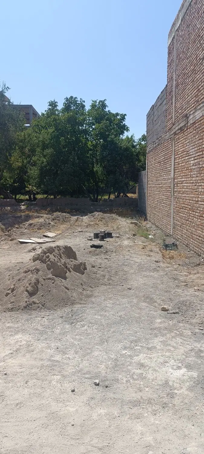 زمین برای ساخت وساز 101متر مربع