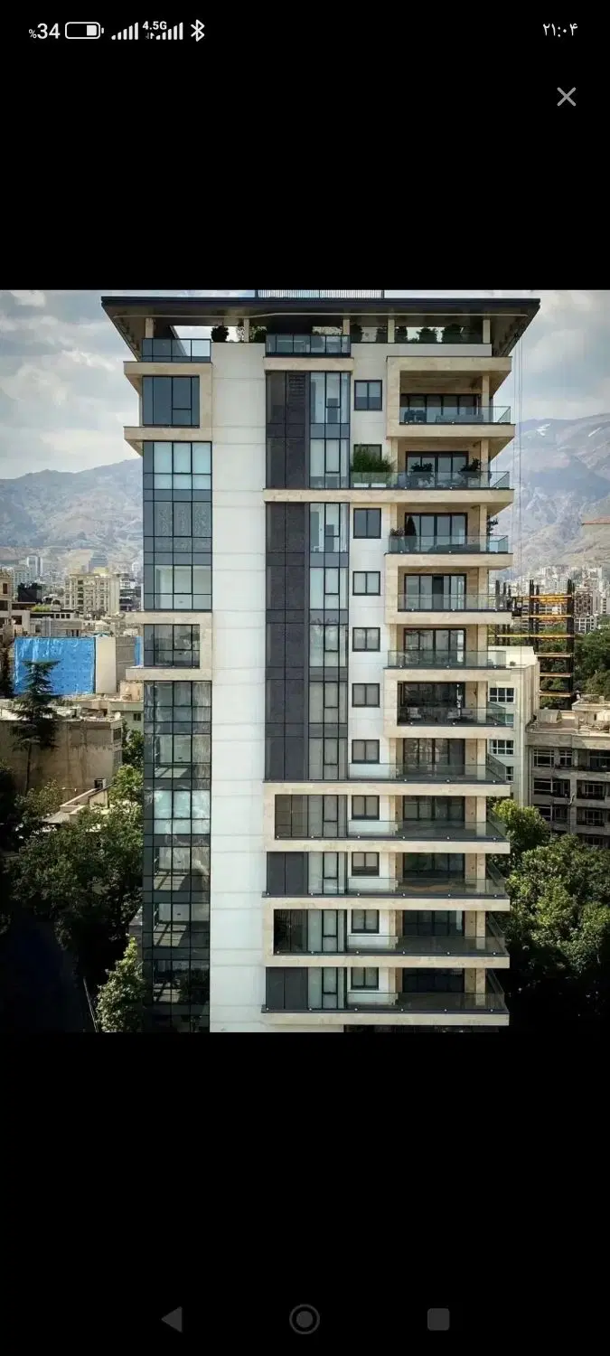 فروش پنت 220 متری با حیاط 80 متری تاپ لوکیشن