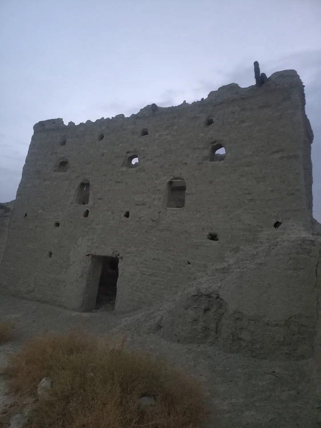 زمین فروشی دزک بالا