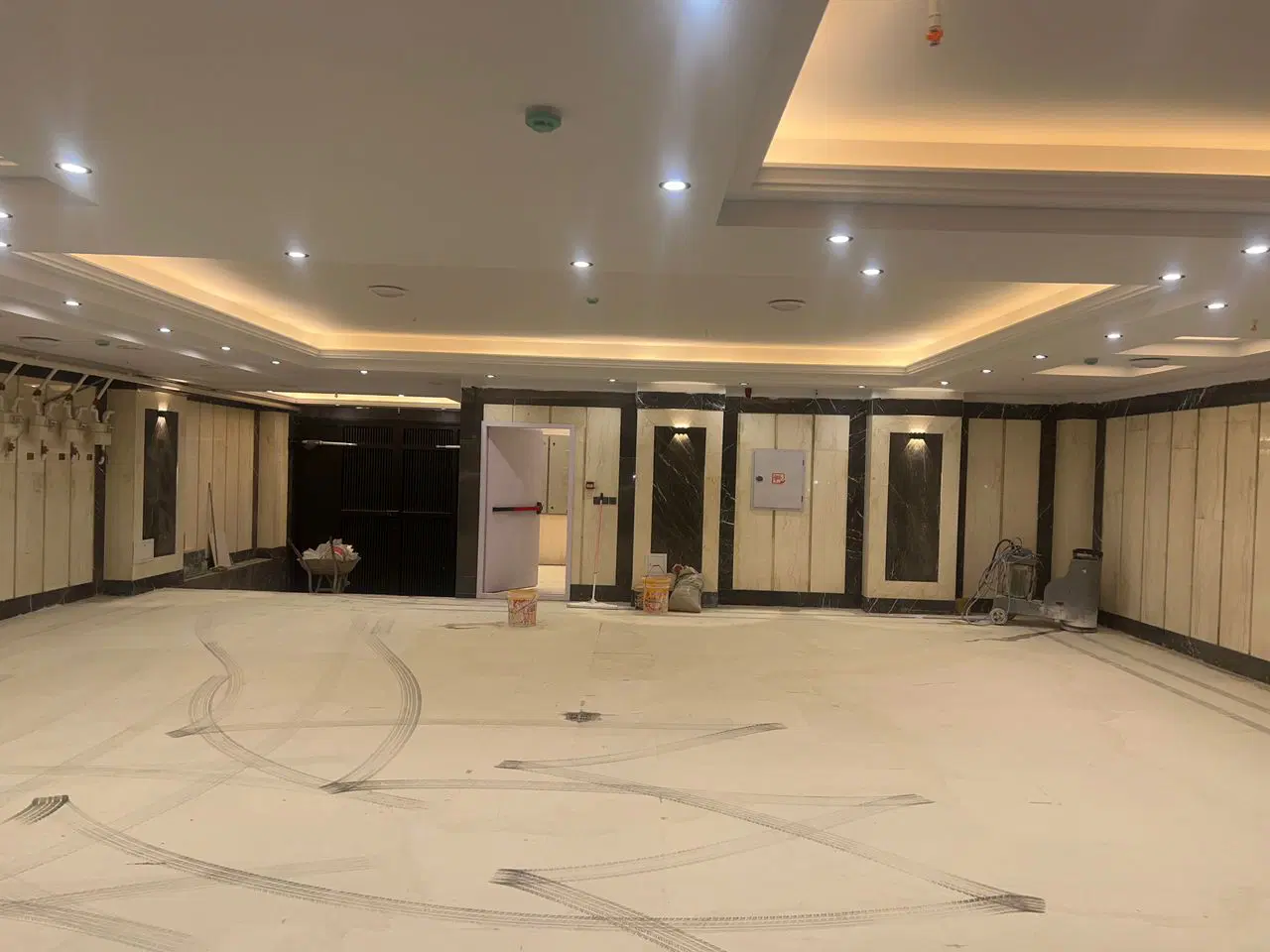 ۵۵متر_۱خواب_فول امکانات_روبه افتاب بازسازی شده_