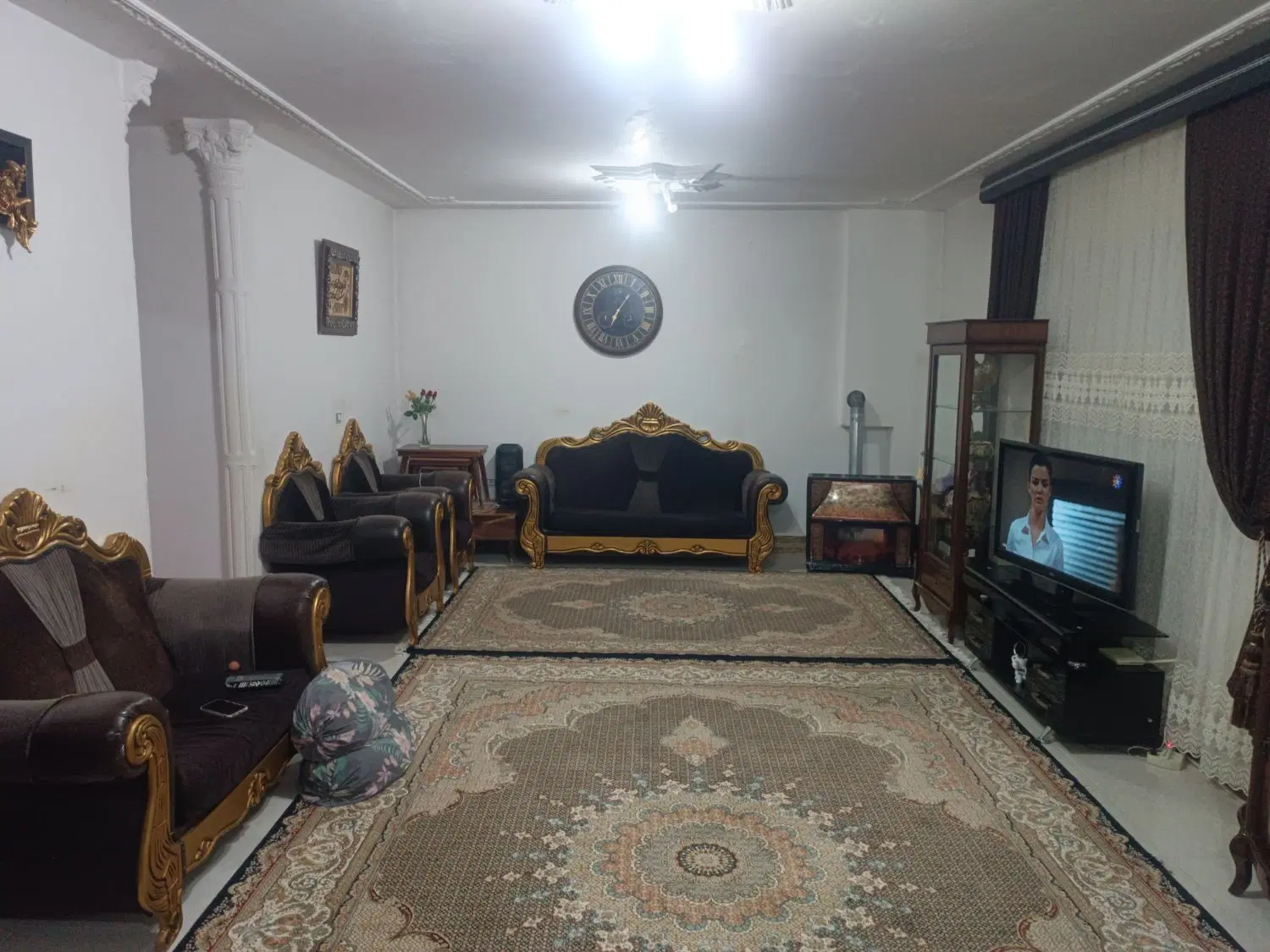 فروش واحد لوکس  در فاز یک طبقه دوم