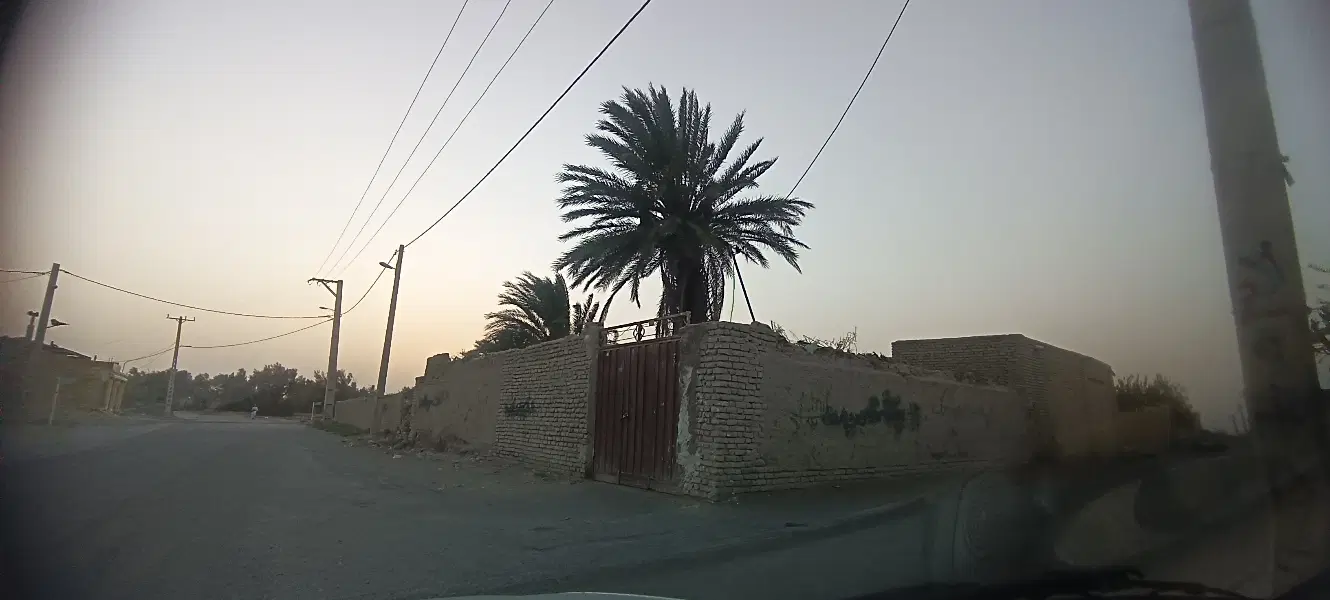 یک باب منزل ابتدای محله سیاهمرد نبش شهید کیخایی ۱