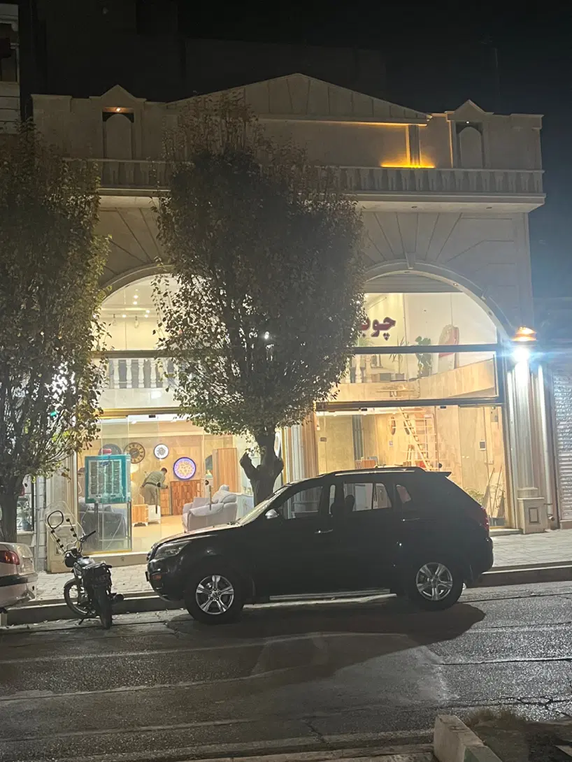 اجاره ۲ دهنه مغازه تجاری بزرگ