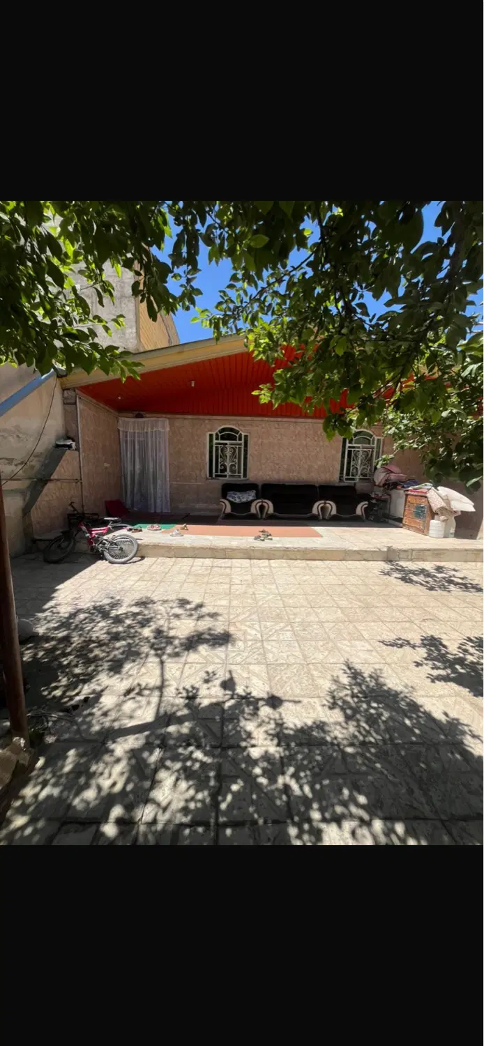 ویلا تهراندشت داخل بافت سند تک برگ