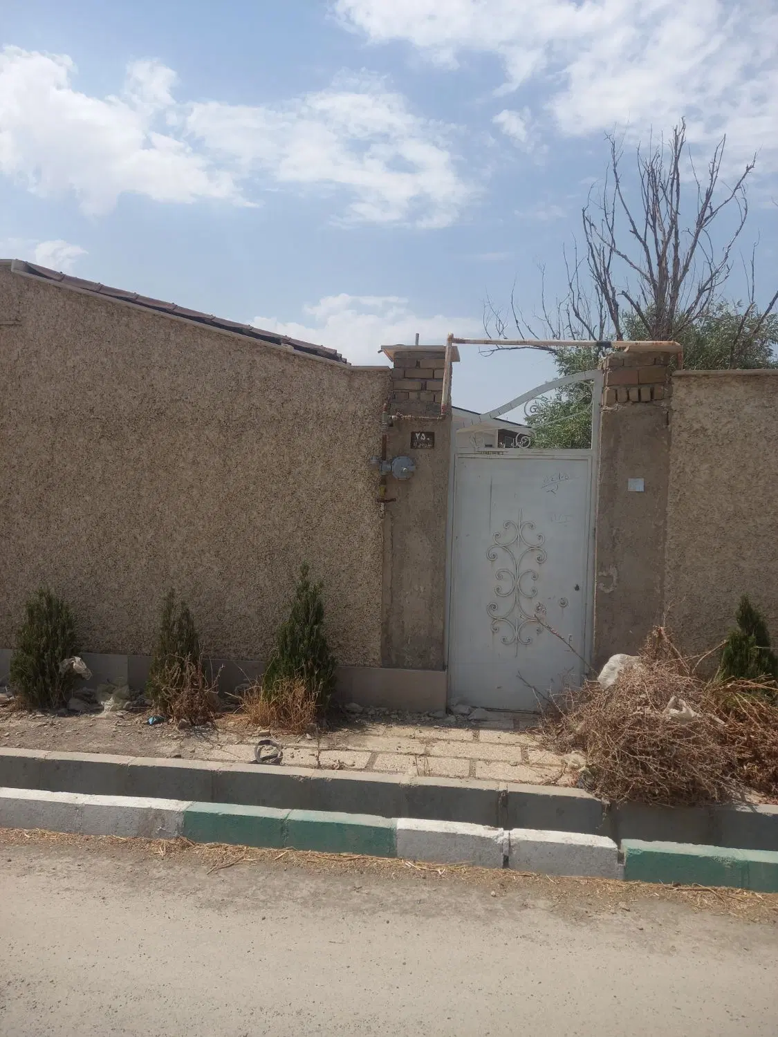 زمین ۴۰۰ متری ویلایی قابل ساخت