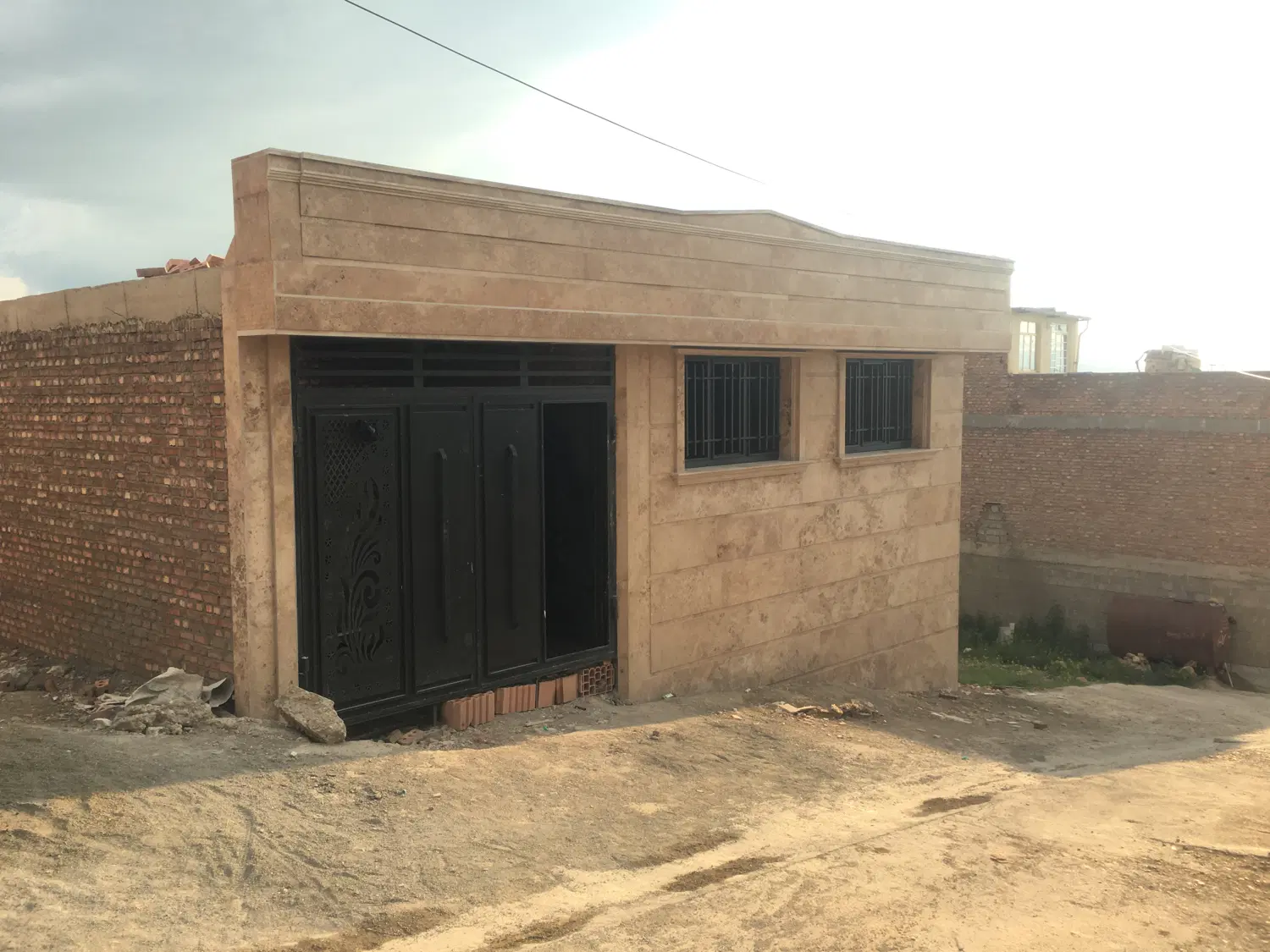 فروش خانه نیمه کاره