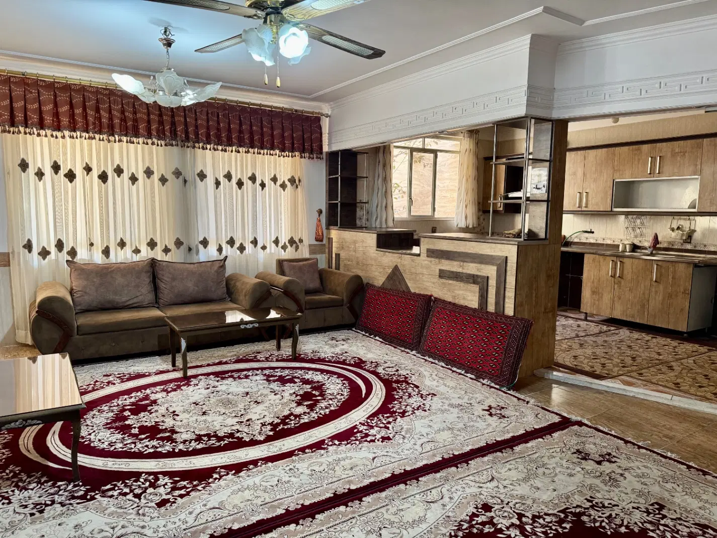 سوییت بدون پله دوخوابه (مرکز شهر)