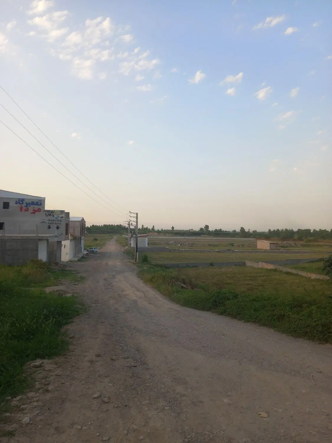 زمین با مساحتی ۱۱۶متر مربع