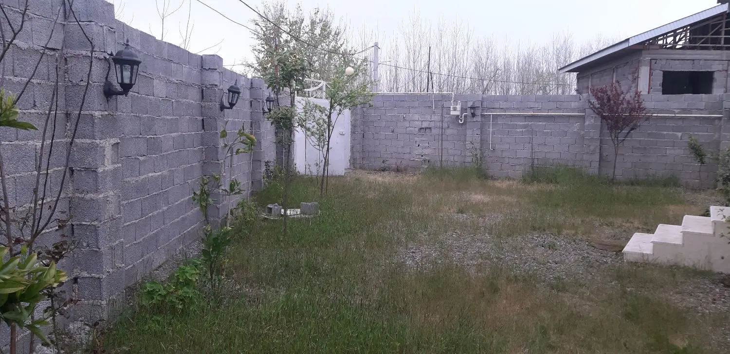 ویلای ساحلی.۳۸۰ متر زمین.۱۰۰ متر بنای نوساز