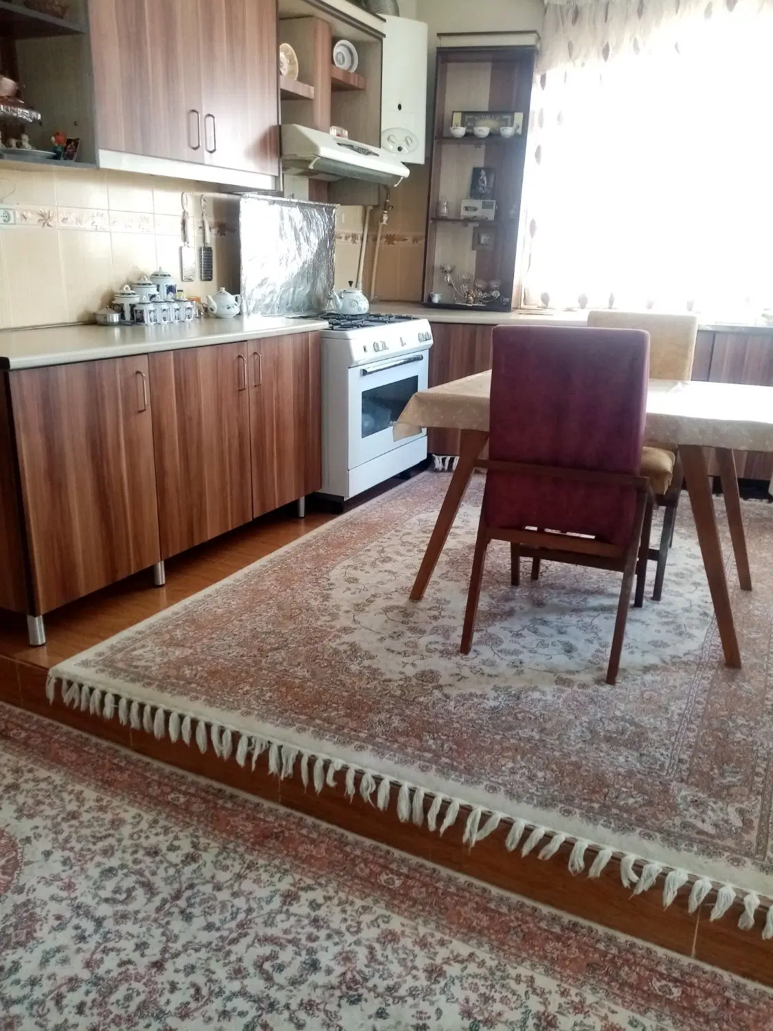 رهن کامل آپارتمان در شهر قدمگاه